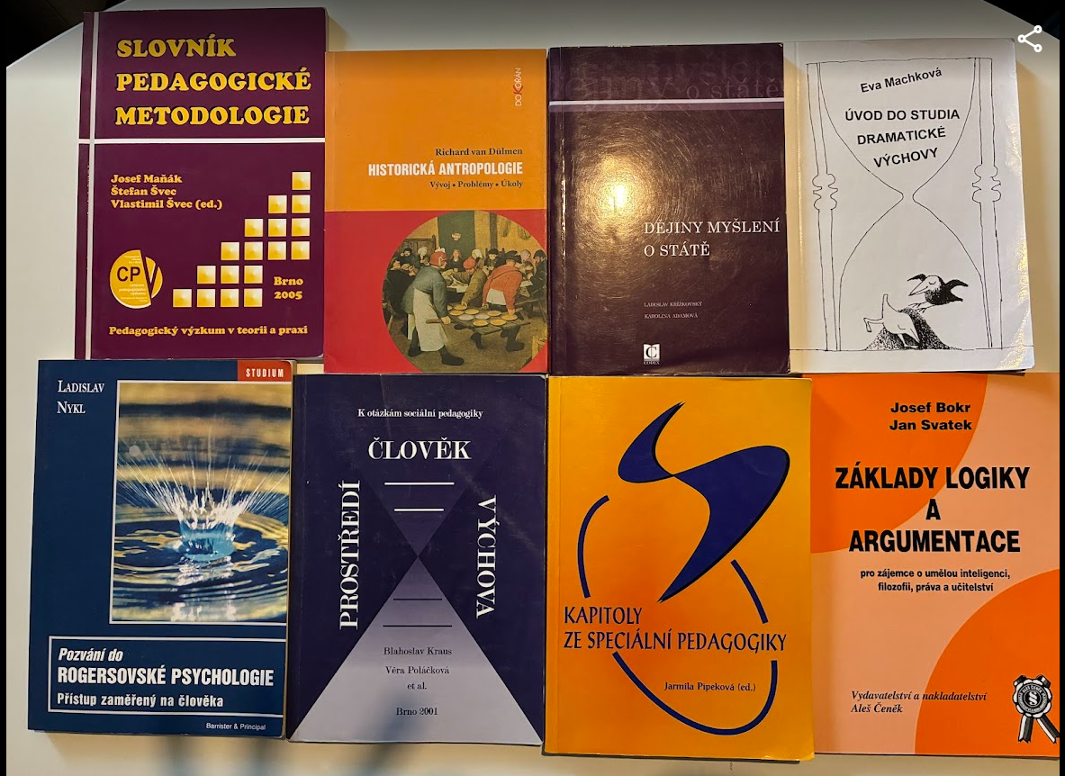 Prodám učebnice a skripta IV - 2