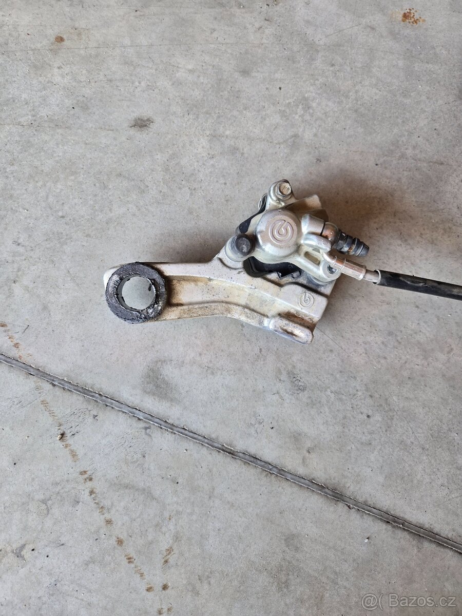 Zadní brzda Husqvarna 125