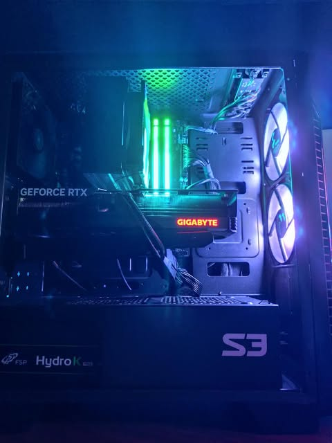 HERNÍ PC - i5-13600KF / RTX 4070 / 32GB DDR5 / 2TB - 2