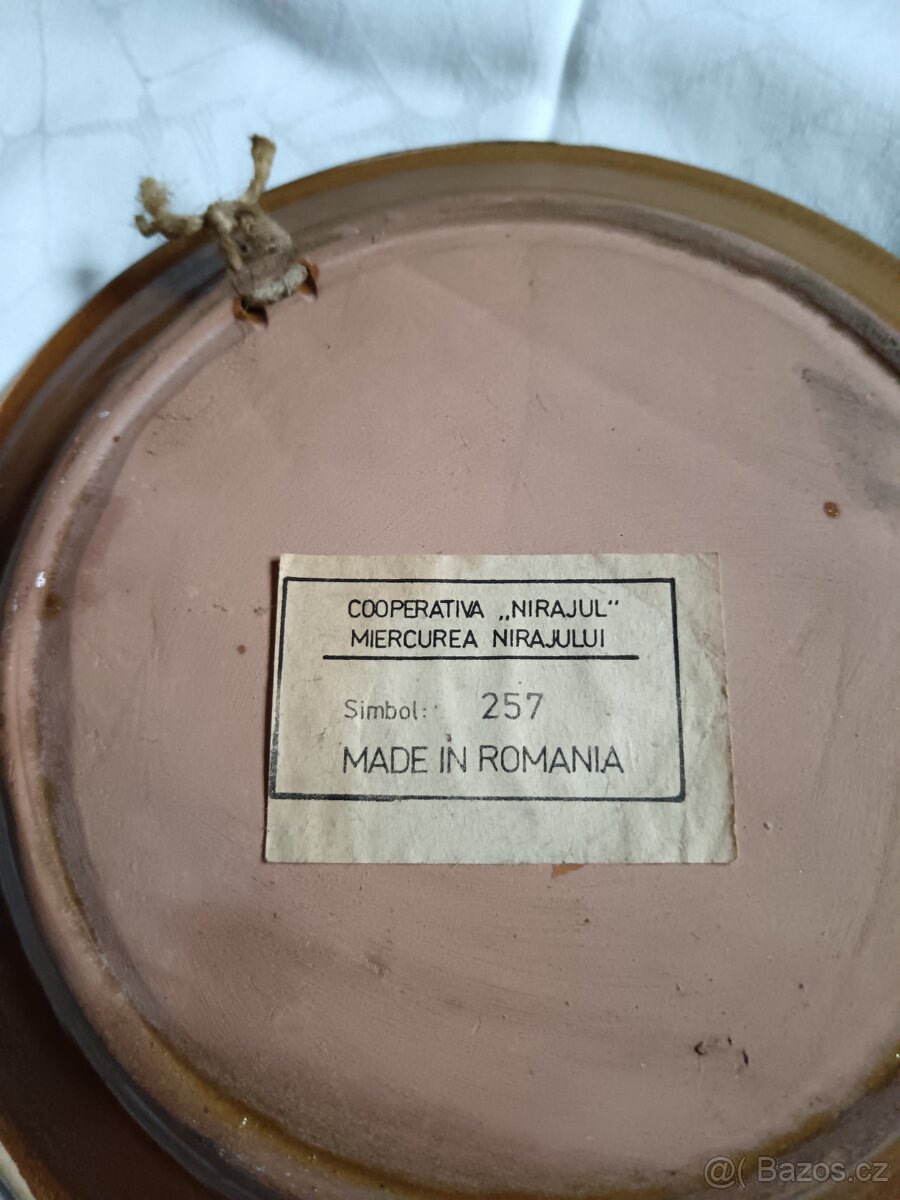 Prodám starý talířek se džbánkem - 2