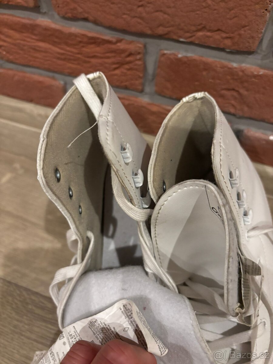 Dámské lední brusle vel 39 - 2