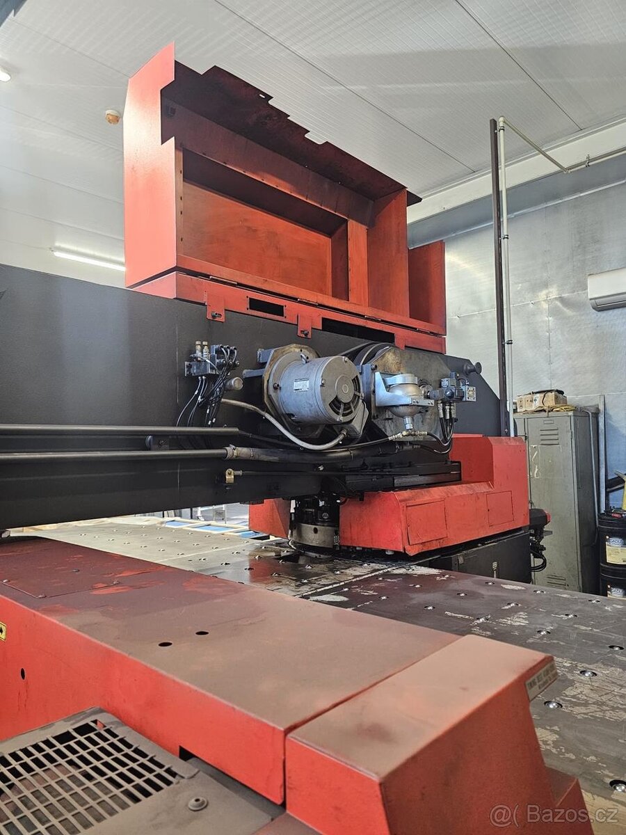 Vysekávací lis AMADA PEGA-357 - 2