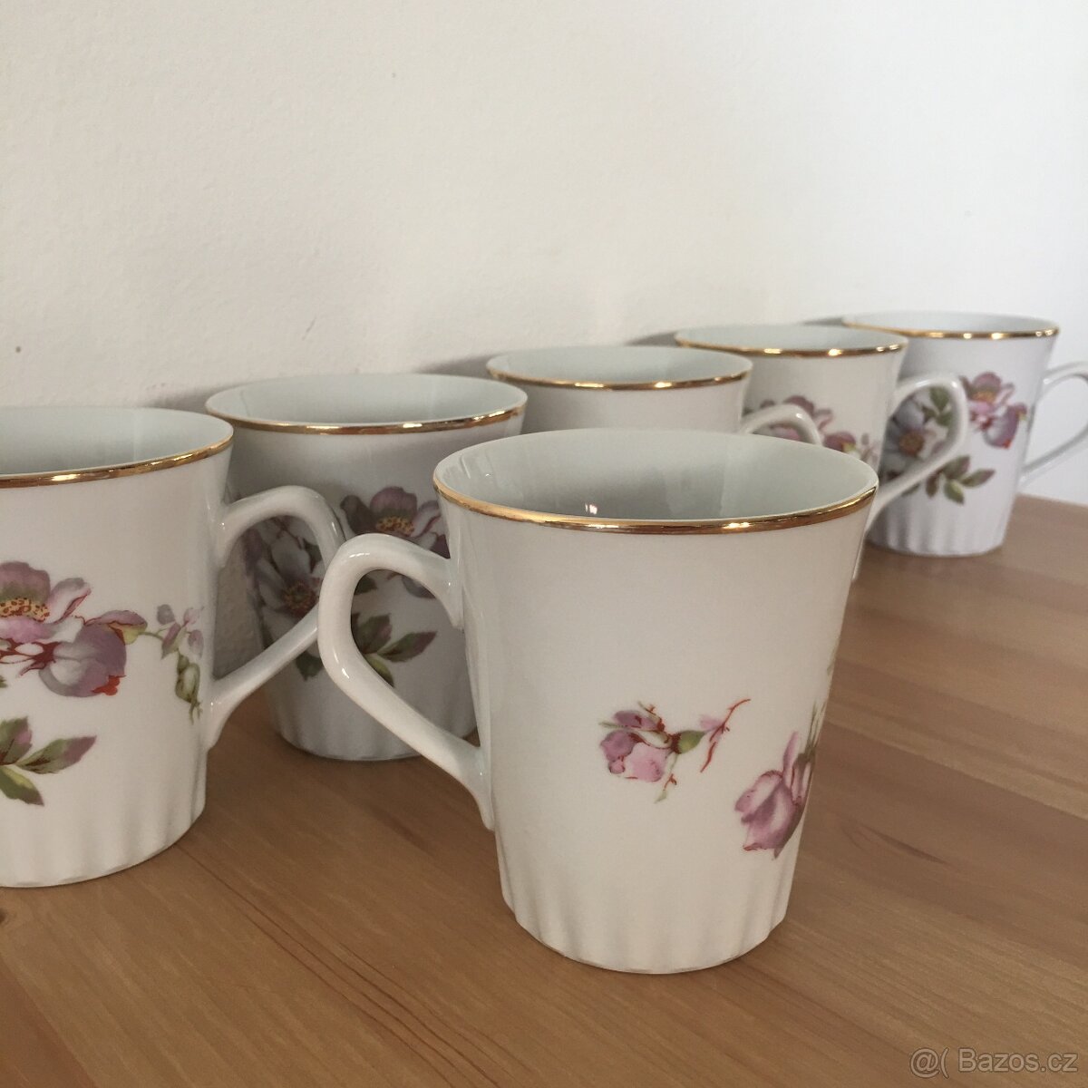 Sada 6 hrnku znacky Dubi s kvetinovym vzorem - 2