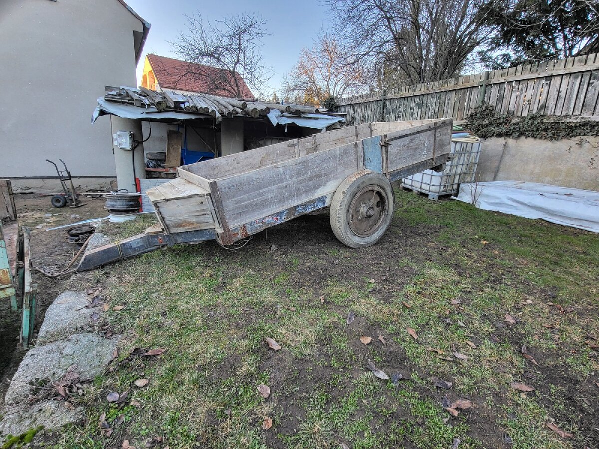 Vlek vlečka přívěs kára - 2