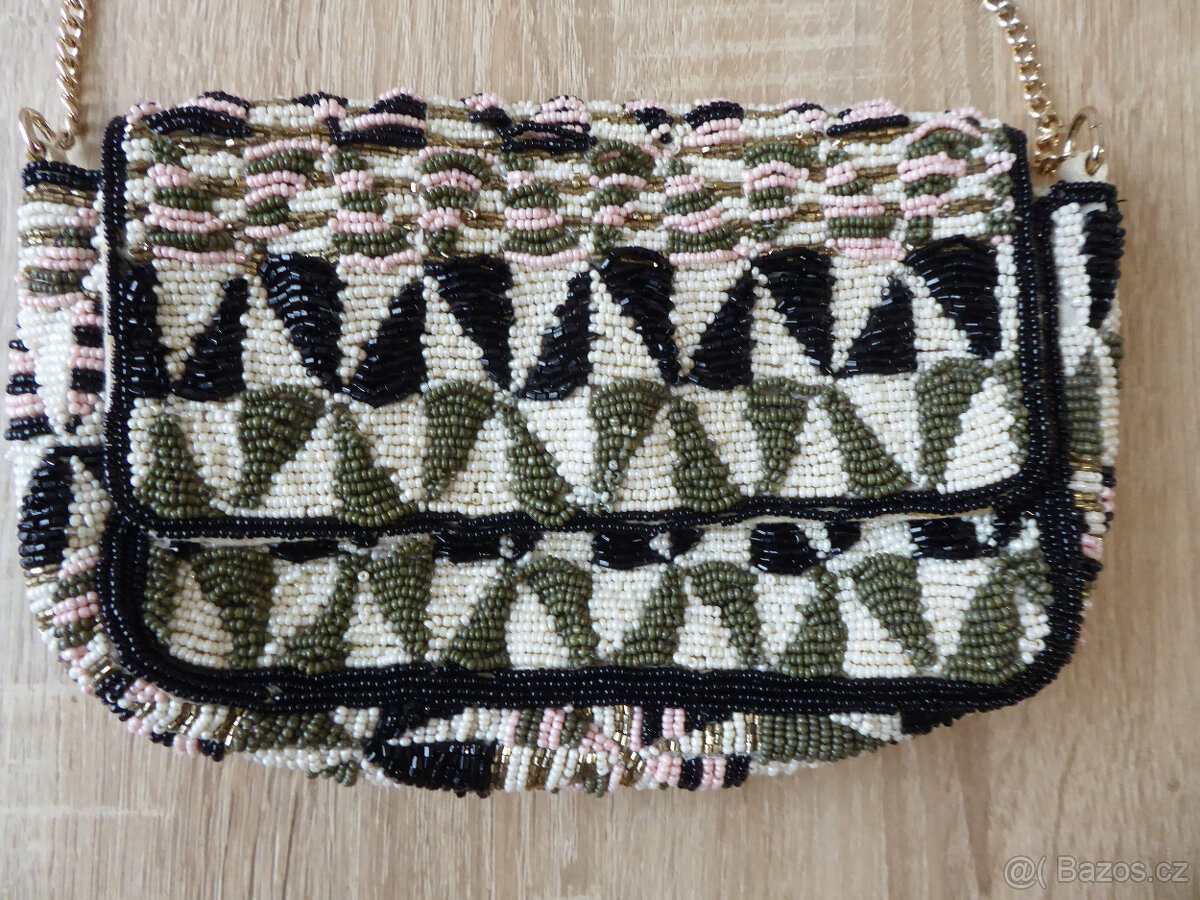 Korálková kabelka - 2