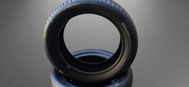 235/50/19 Pirelli - letní - na dobírku - 2