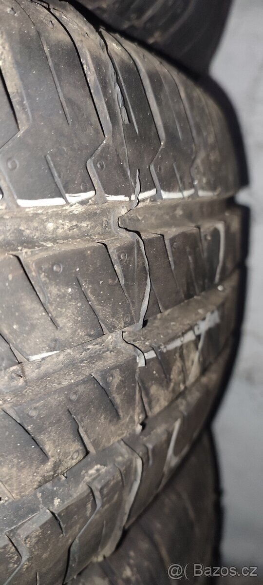 Dodavkove pneu 215/65 R16C - 2