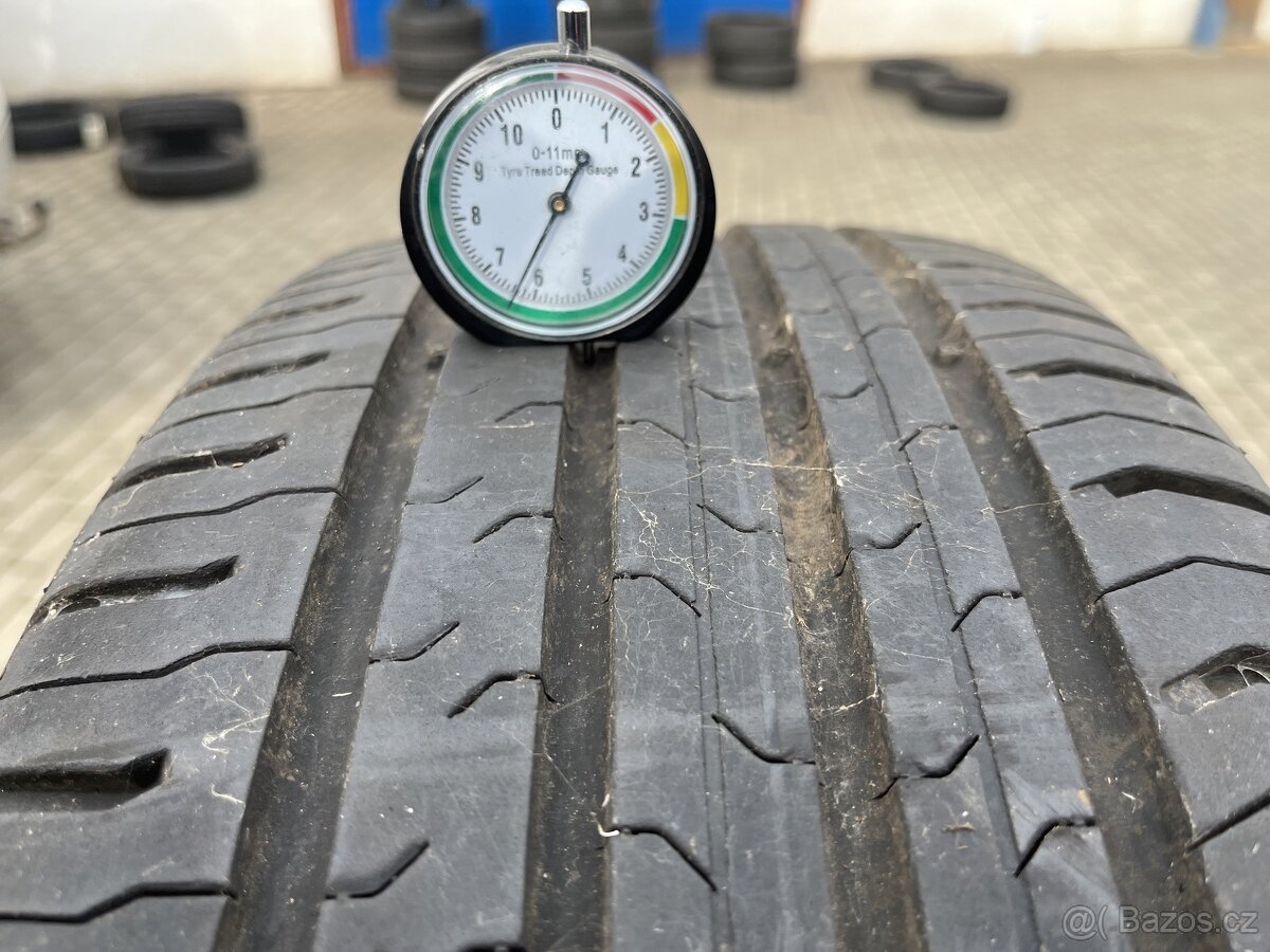 sada letních pneumatik Continental 215/55/18 - 2