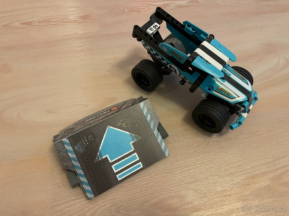 Lego Technic 42059 Stunt Truck - 2