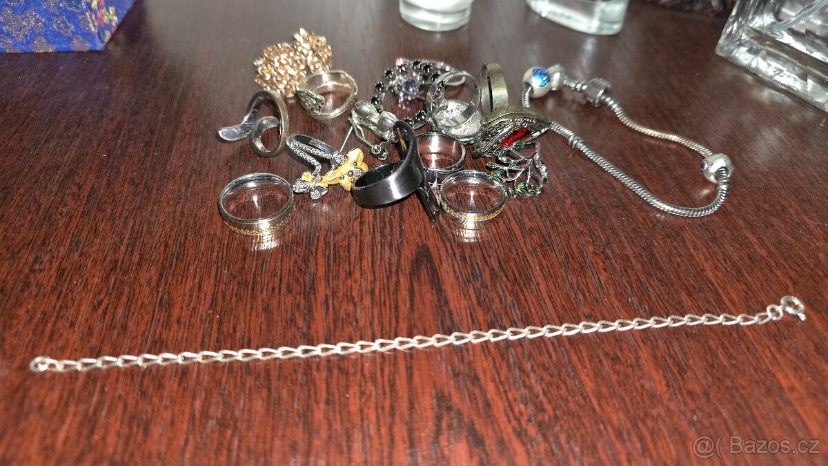 Prsten, řetízek - 2