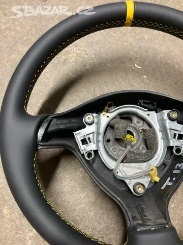 Renovovaný volant VW Golf 4. Celohladká kůže - 2