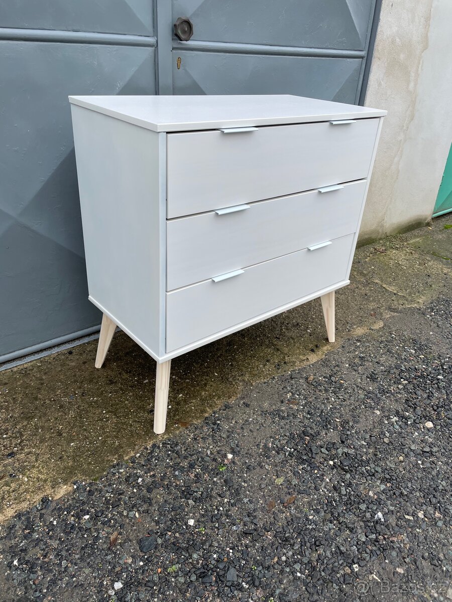 Bila komoda Campus - 2