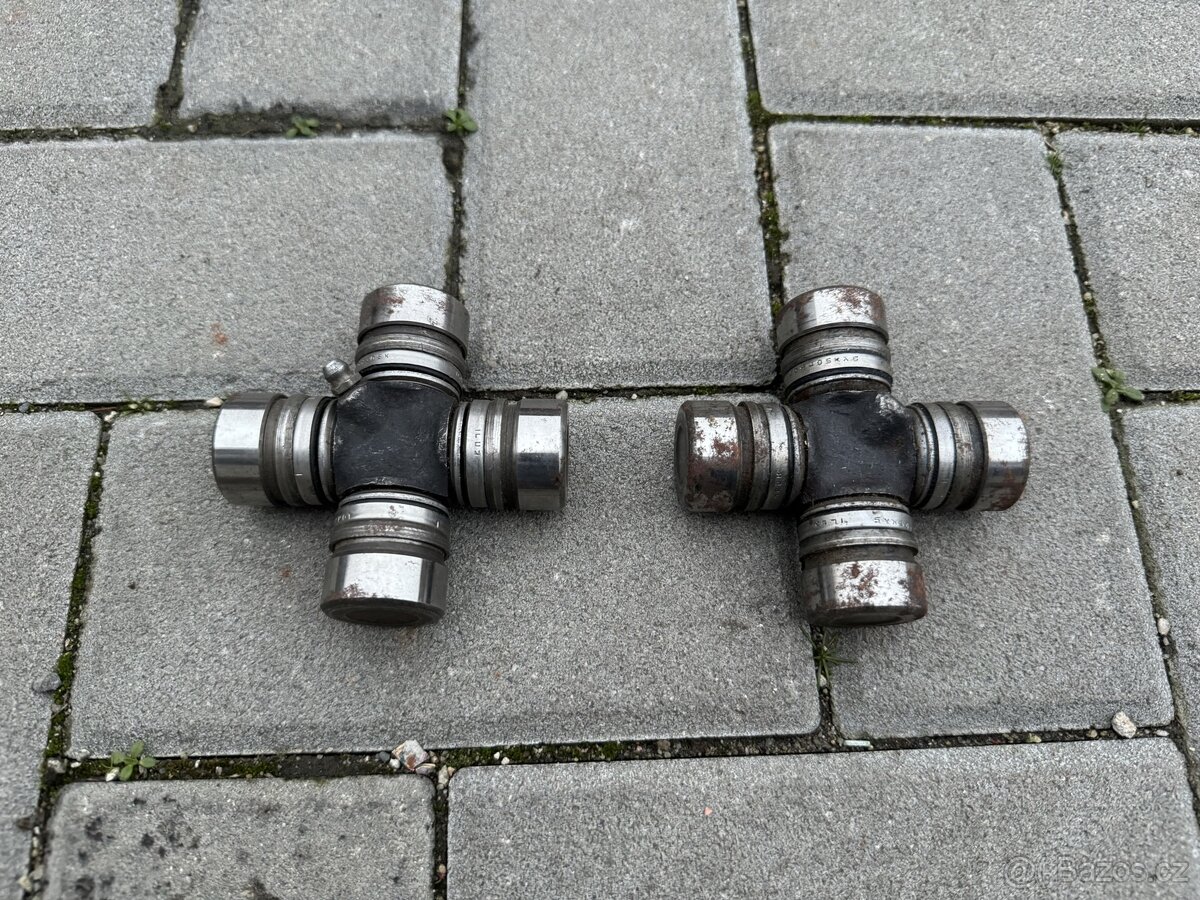 Volha Gaz-21,24, kardanové kříže, originál nové - 2