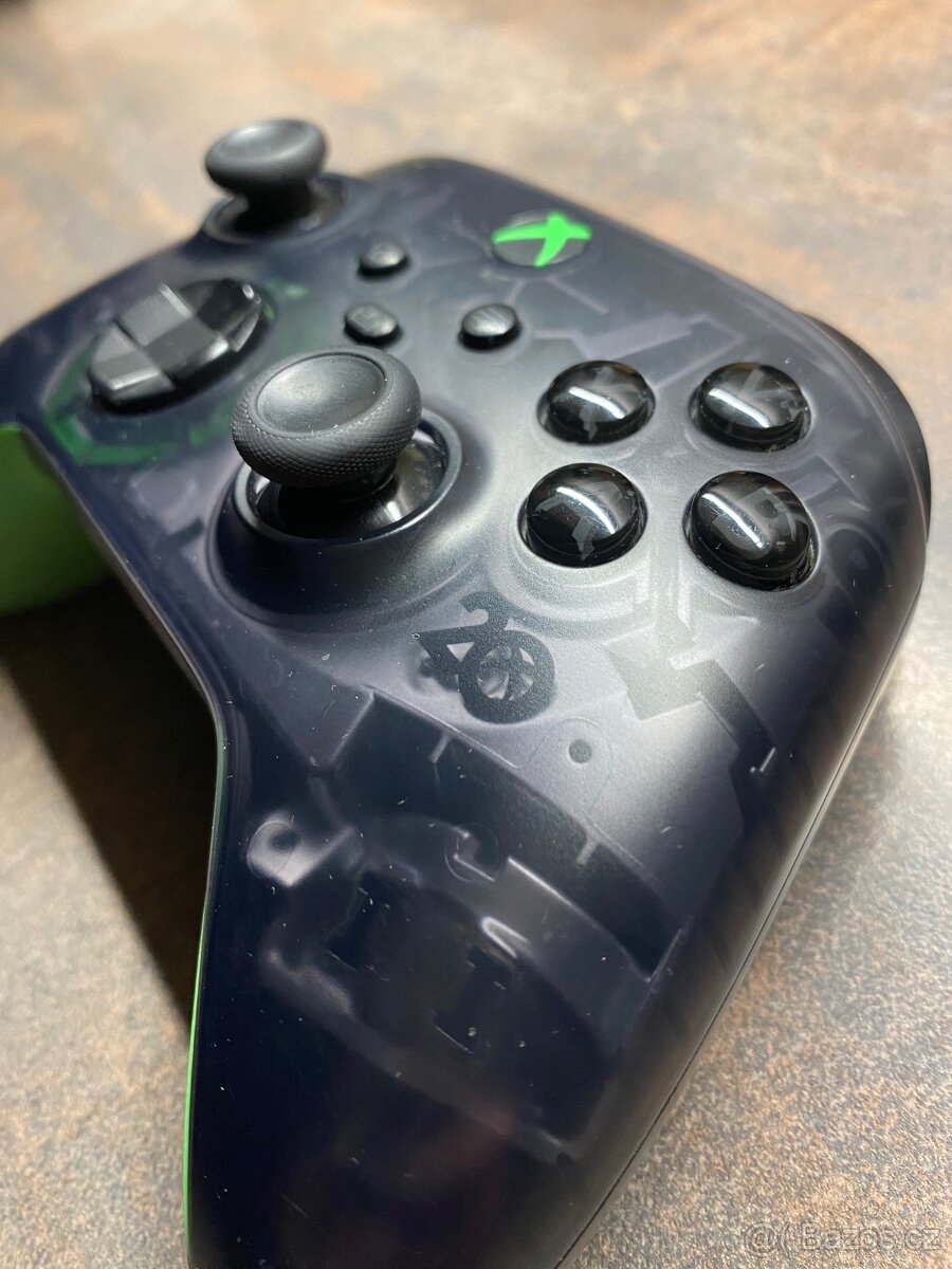 Ovladač Xbox Series - 2