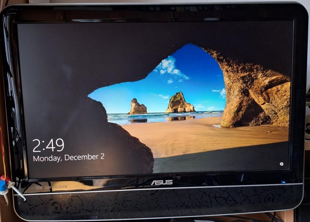 Prodám stolní PC 5x HP, Fujitsu - 2