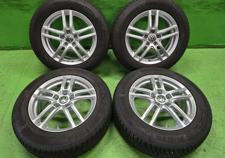 17" VW TIGUAN 5X112 ET40 7J 215/65 R17 99T Conti - 2
