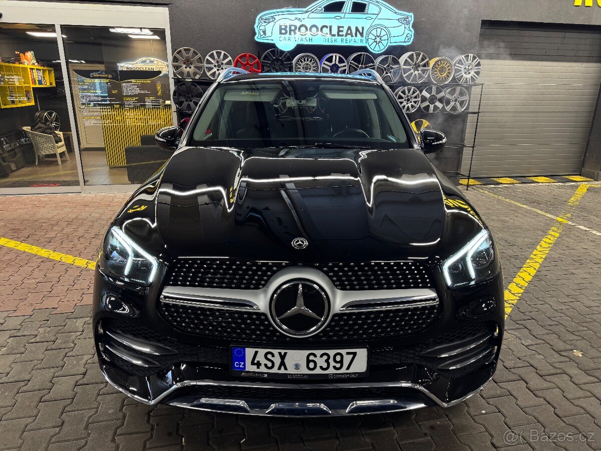 Mercedes-Benz GLE 300d 4MATIC AMG ČR DPH - 2