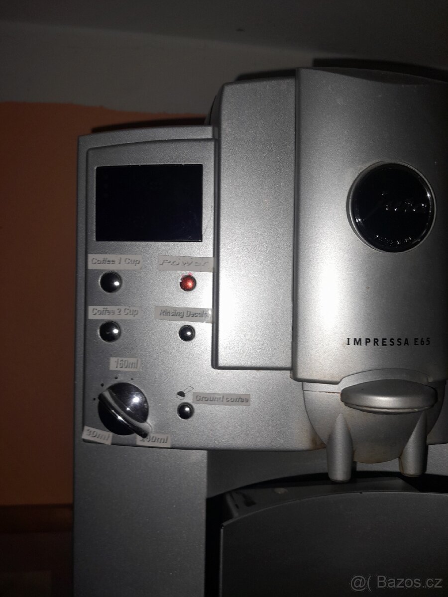 Kávovar Jura E65 - 2