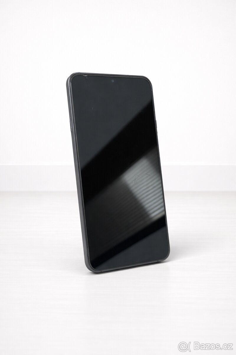 Samsung Galaxy S24 - 2