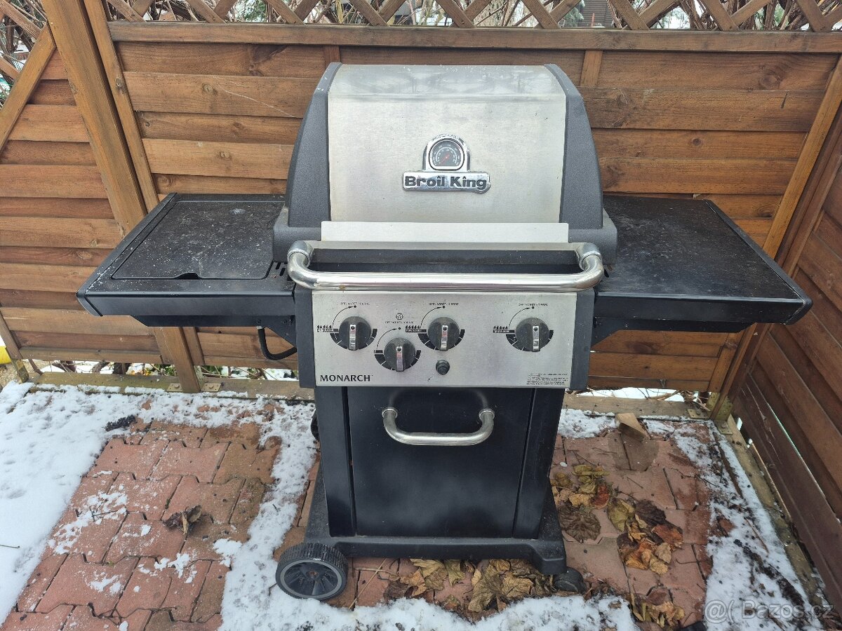 Broil King Monarch 340 - 2