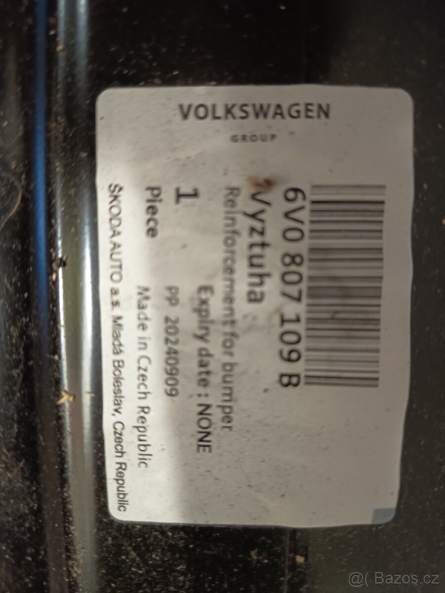 Výztuha předního nárazníku na Fabii 3 6V0807109B - 2