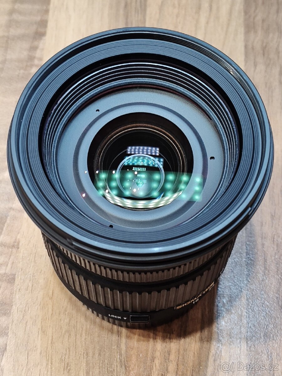 Sigma DC 18-50/2.8 EX Macro (Sony A) - 2