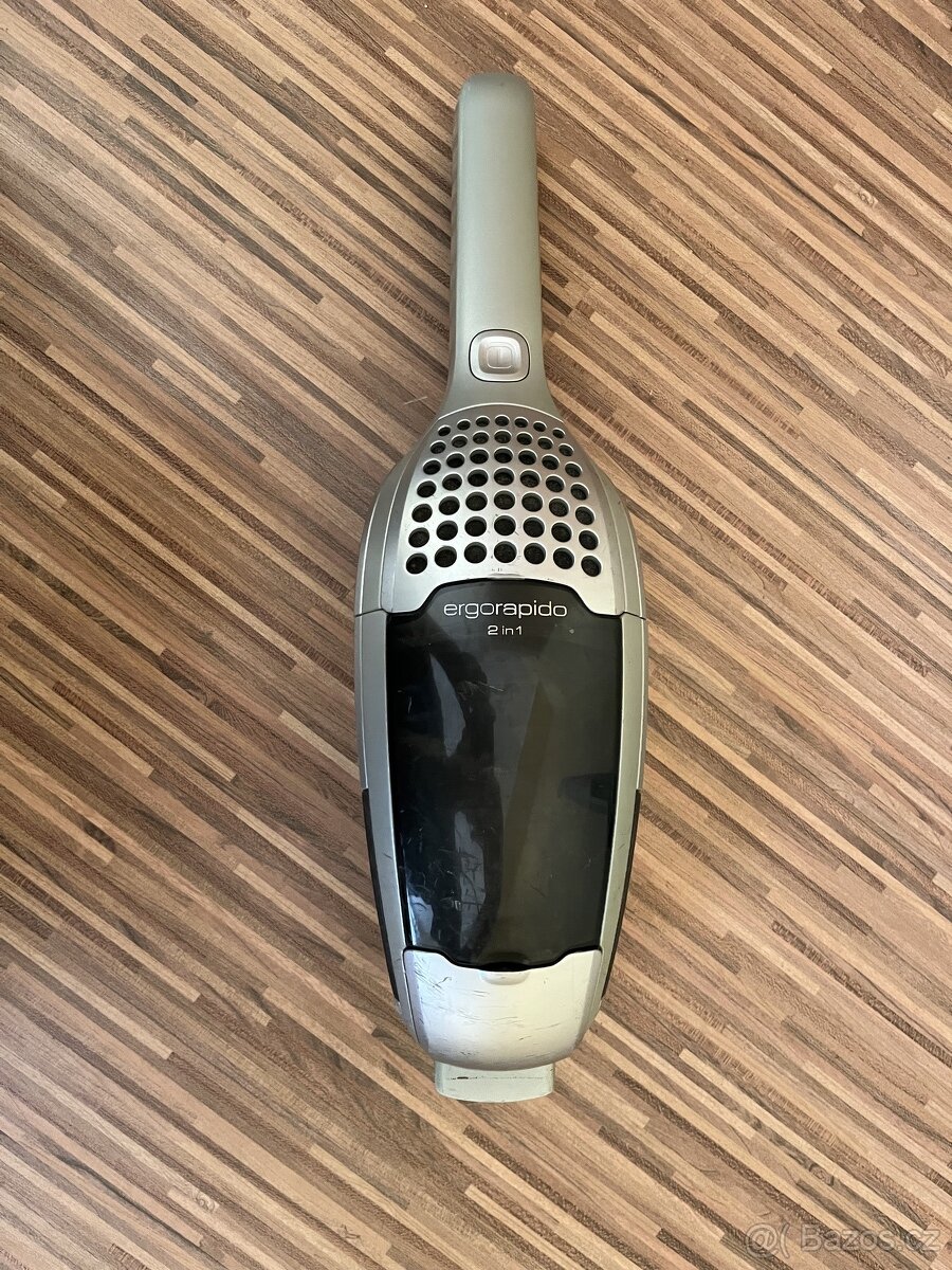 Tyčový vysavač Electrolux - 2