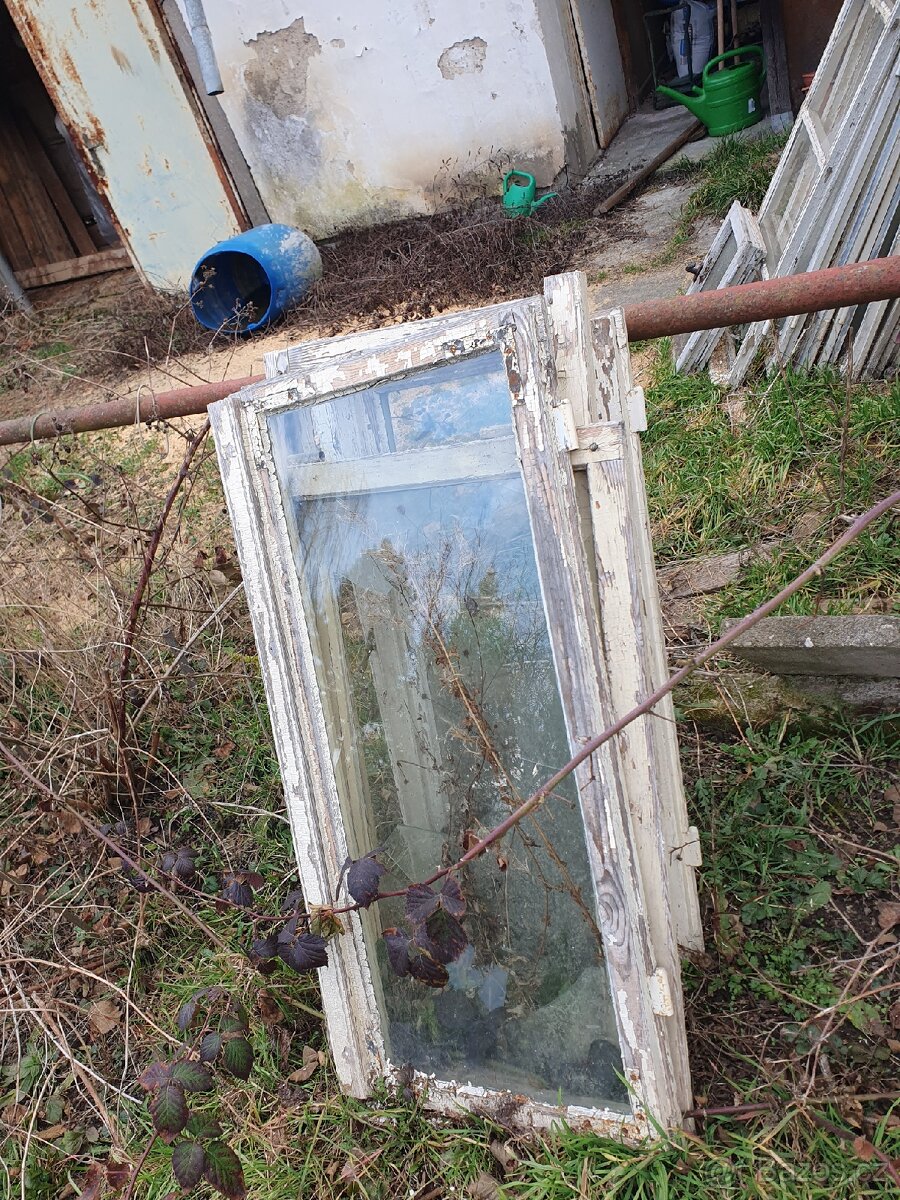 Špaletová okna. Dveře - 2