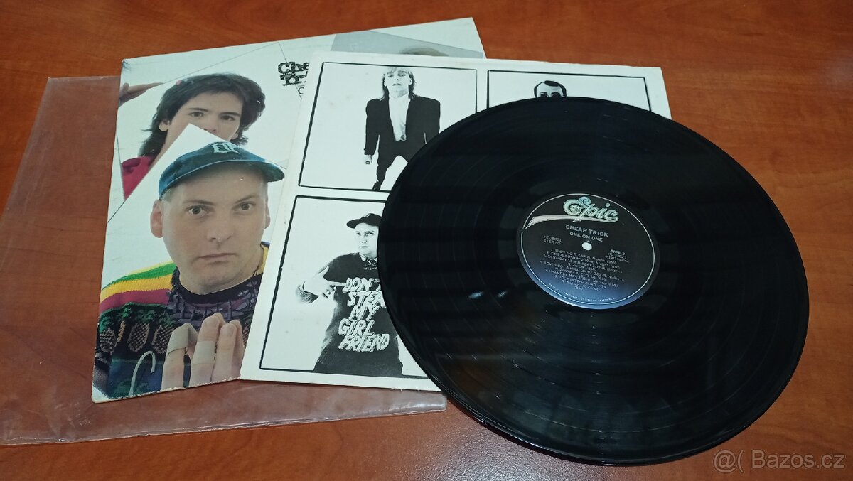 LP Cheap Trick – One On One - 2