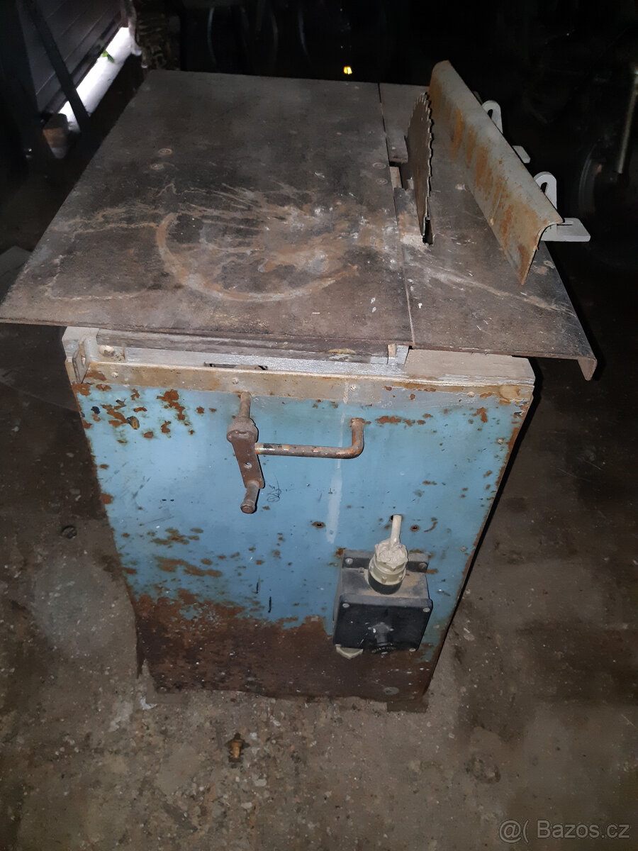 Pila s hoblovkou - 2