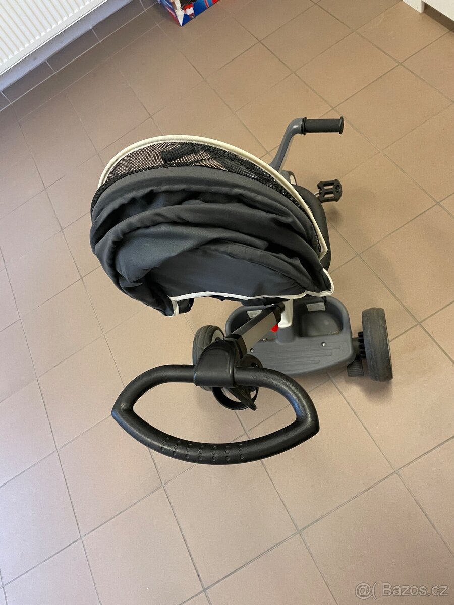 Dětský kočárek trikolka - 2