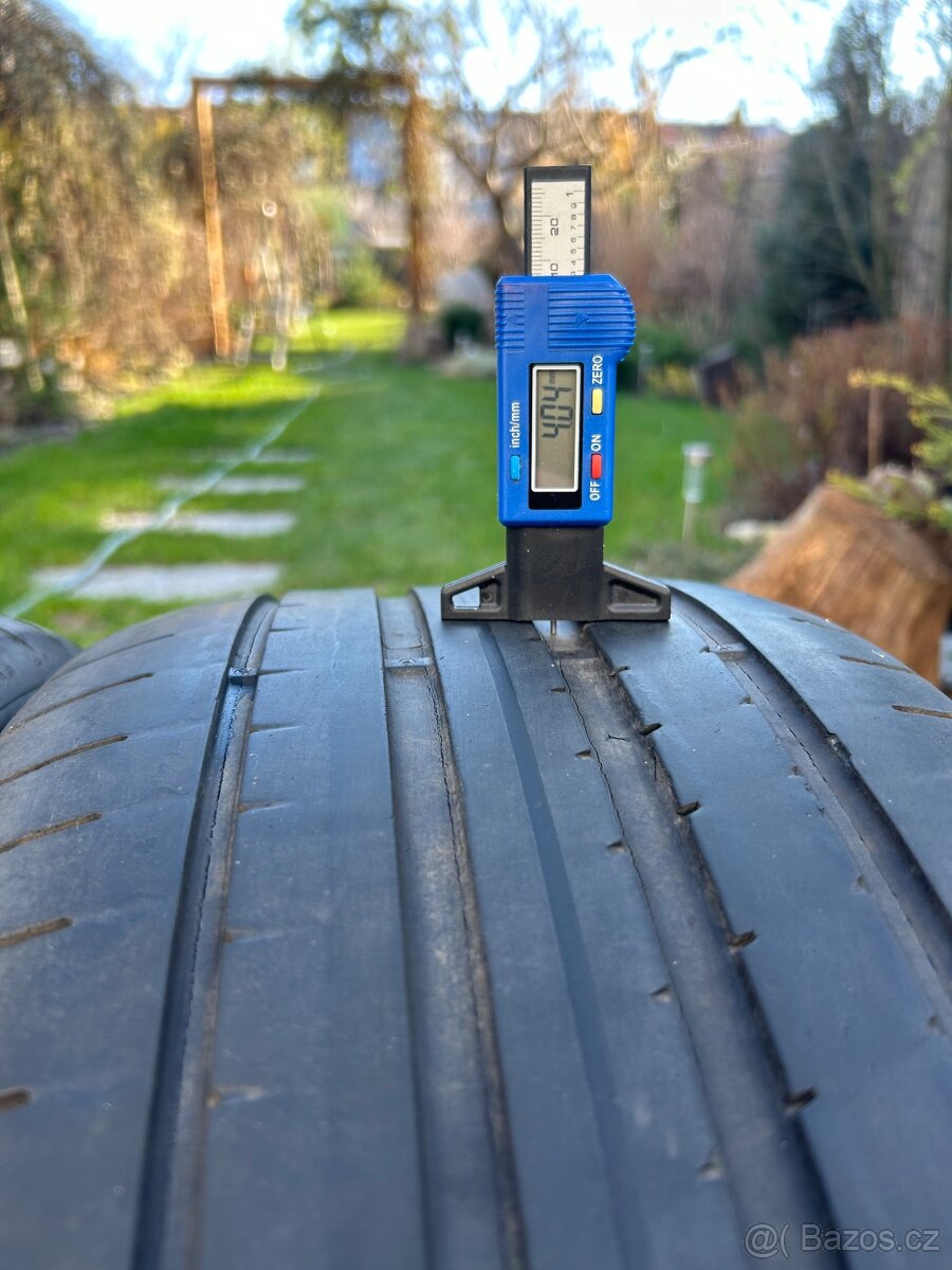 Letní pneumatiky 245/40 R19 - 2