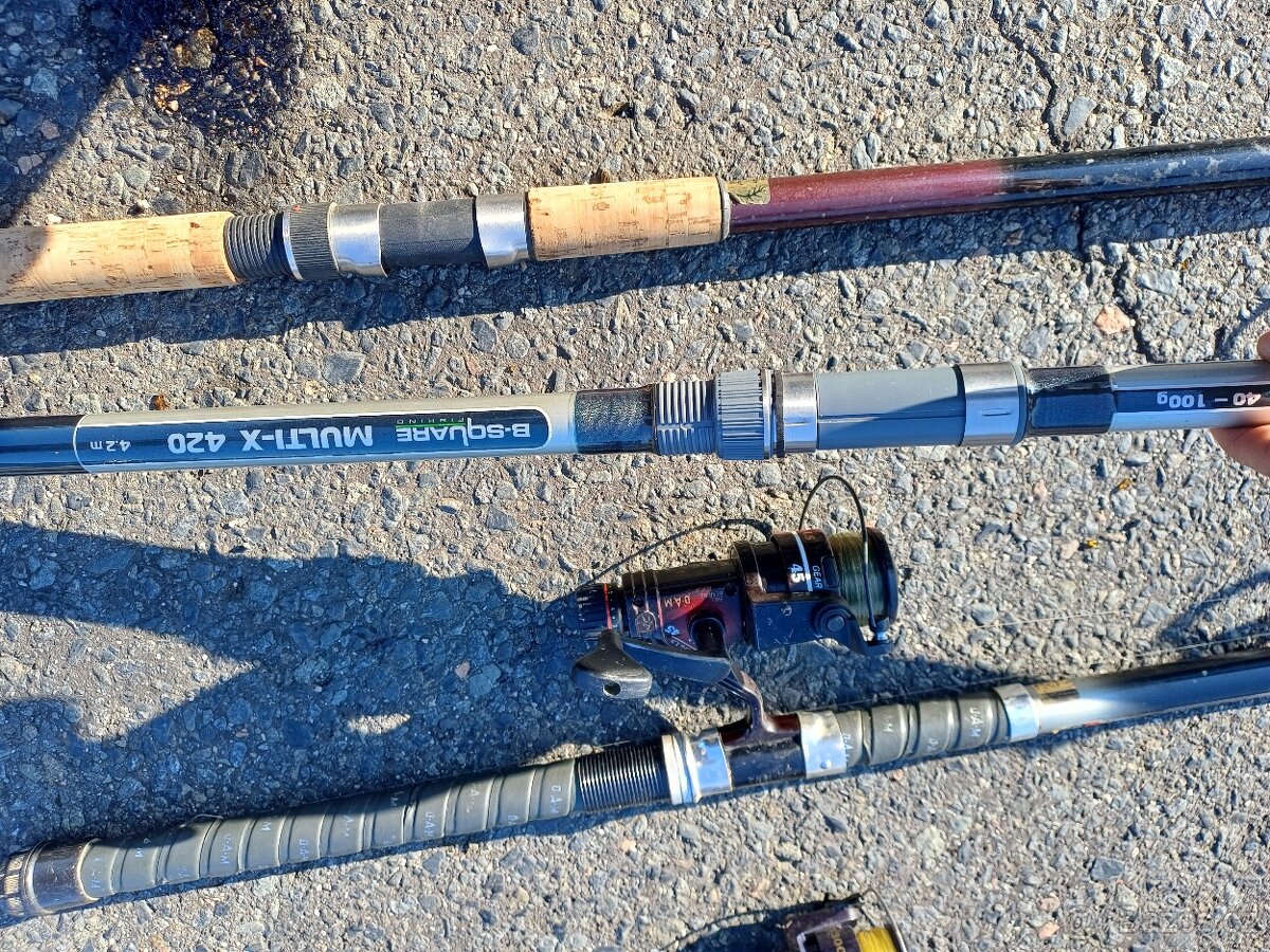 6 rybářských prutů s navijáky - 2