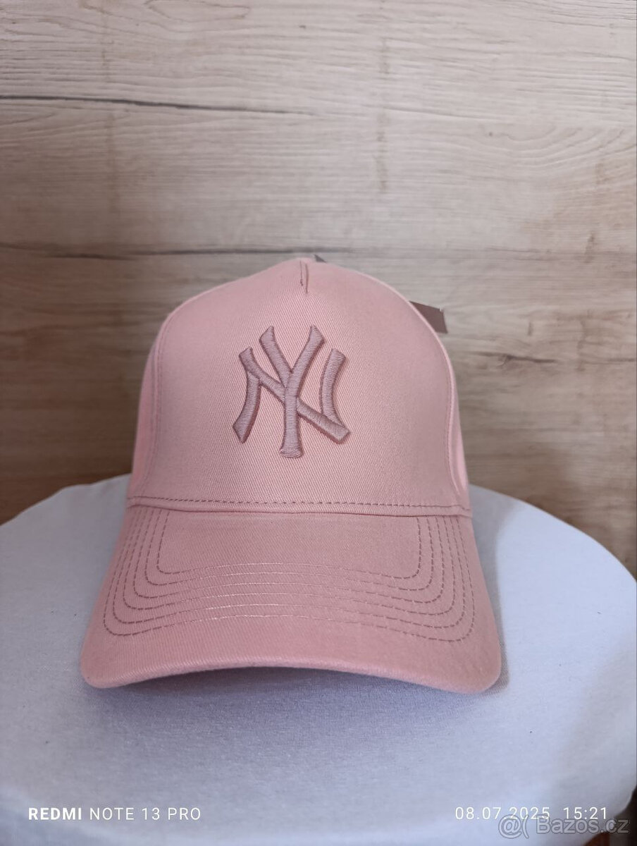 New York Yankees (NY) - 2