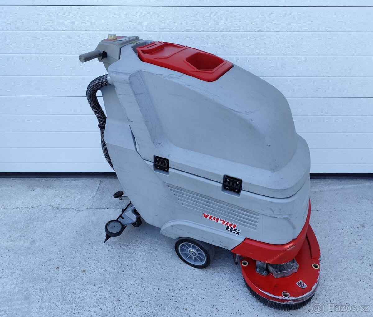Mycí stroj COMAC Versa 65 BT - 2