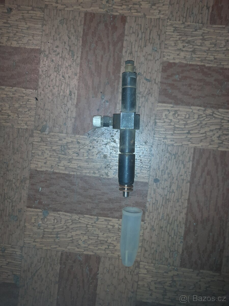 Vstřik ,kříž na kardan na Avii - 2