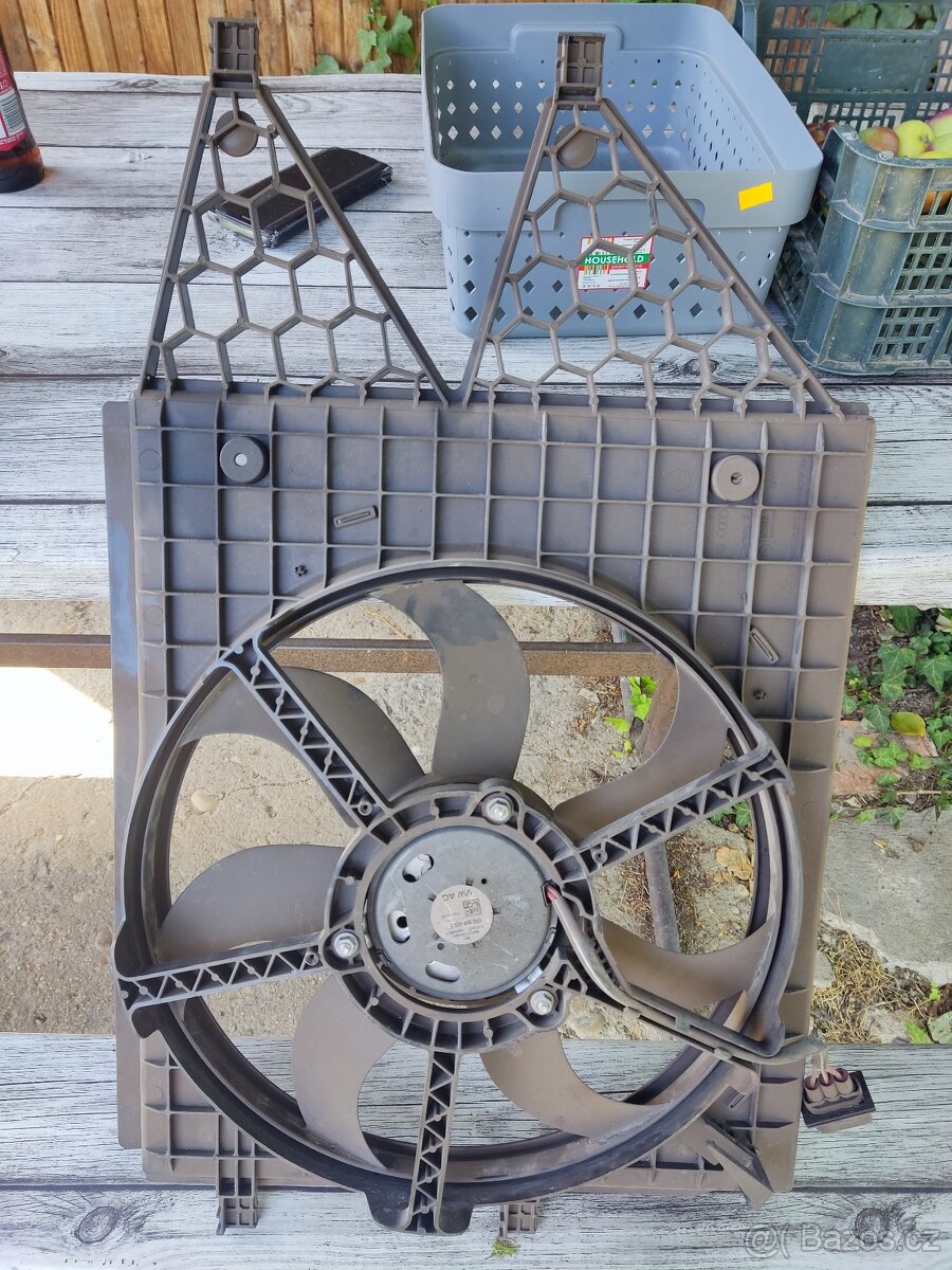 Ventilátor chladiče s držákem - originál - 2