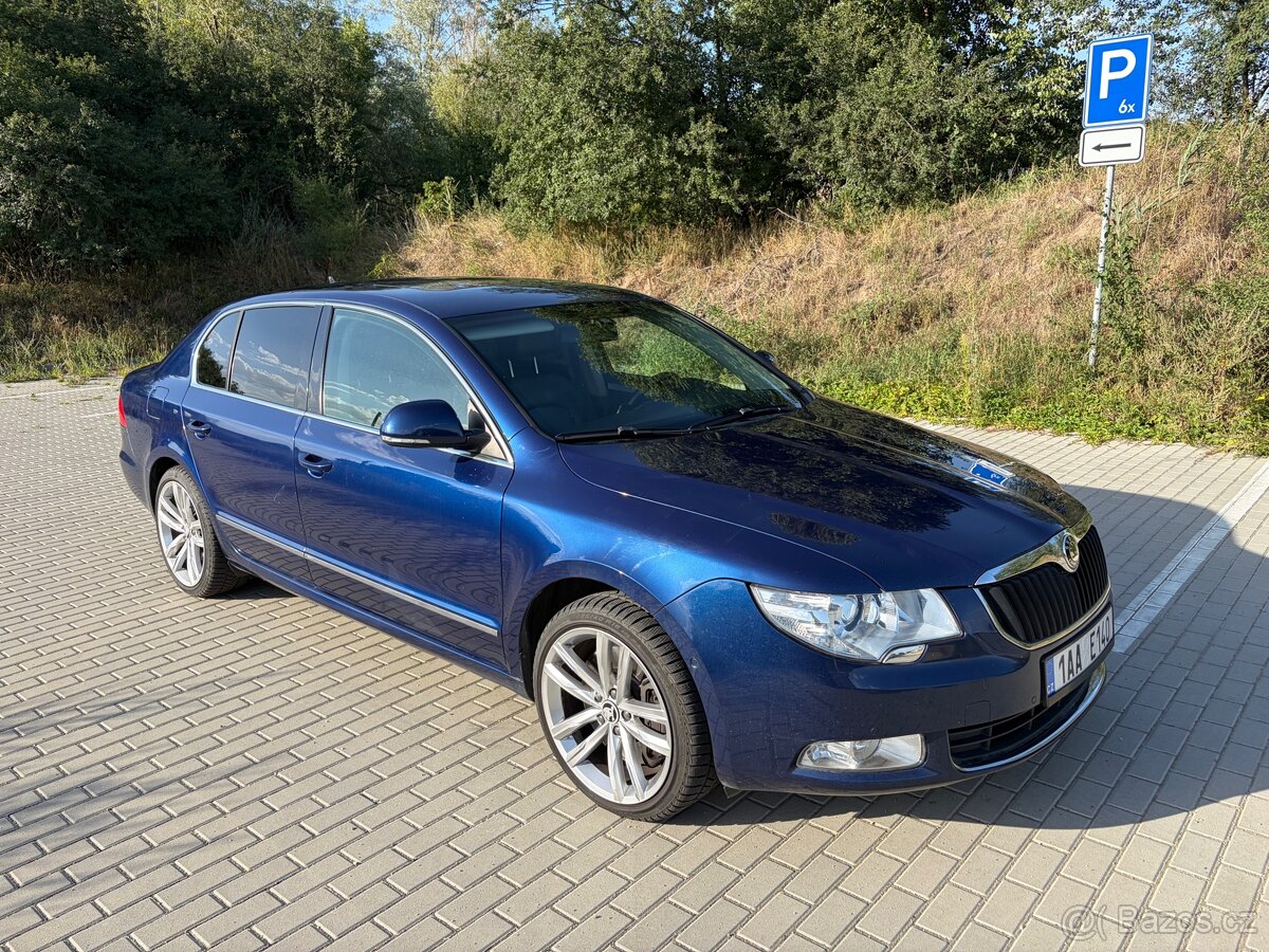 Škoda Superb 3.6 FSI DSG - 2