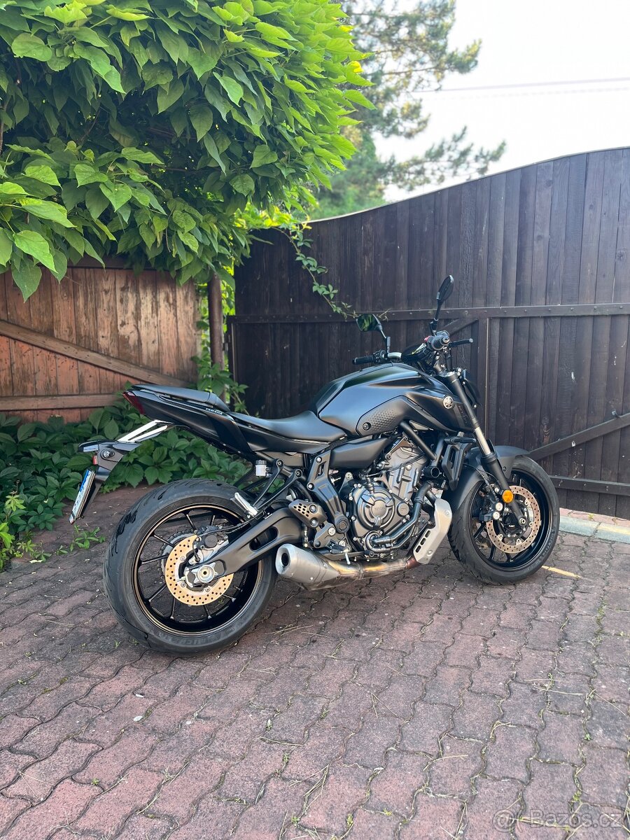 Yamaha mt07 2023 - 2
