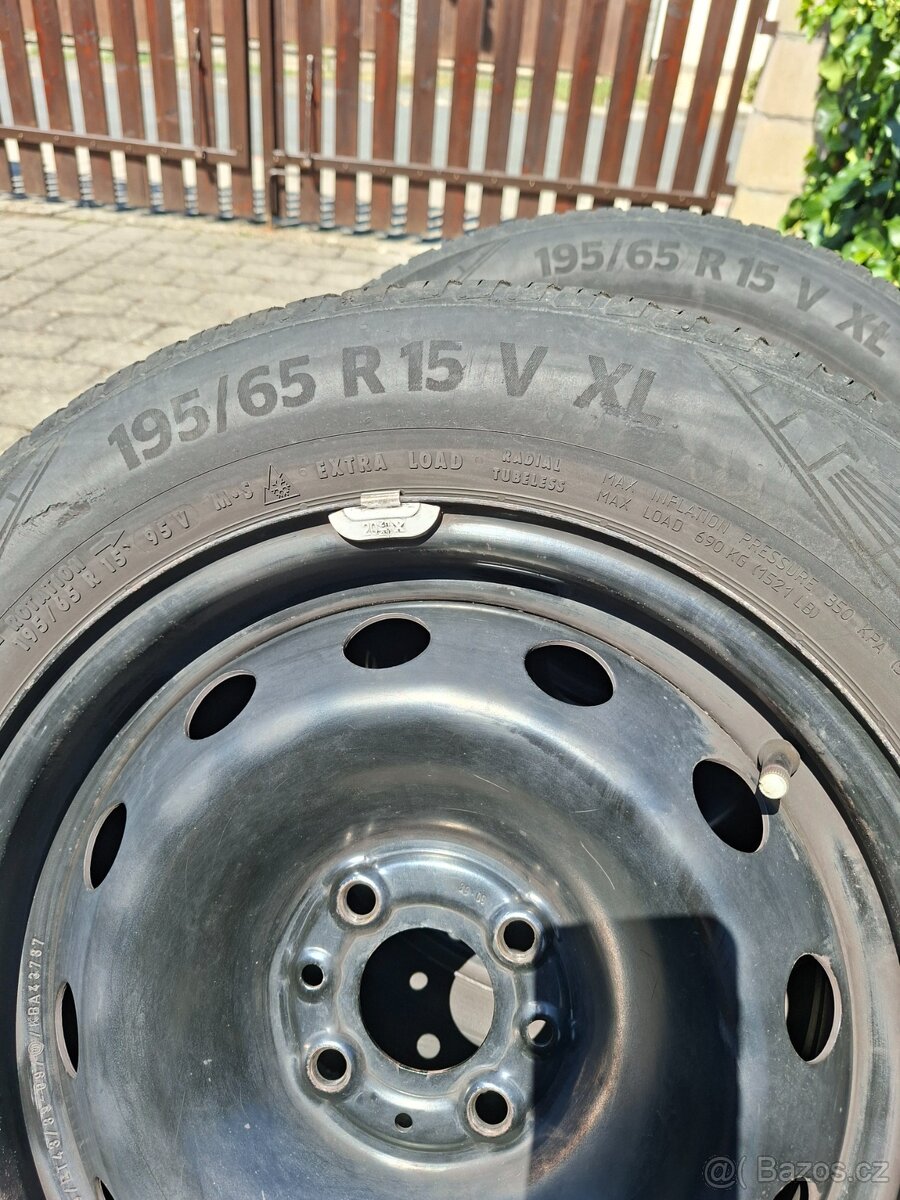 Pneumatiky 195/65 R15 - 2