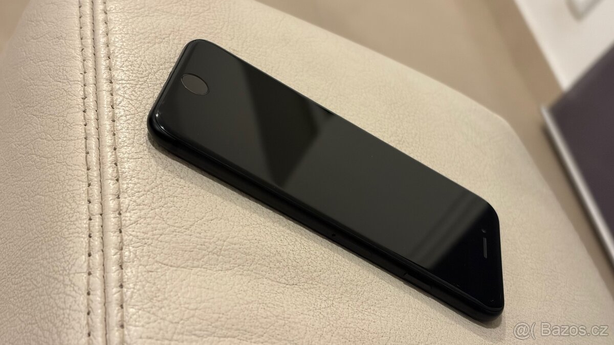 Iphone 7 black 128 gb - 2