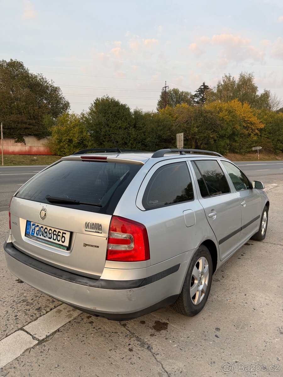 Škoda Octavia 2 - 2