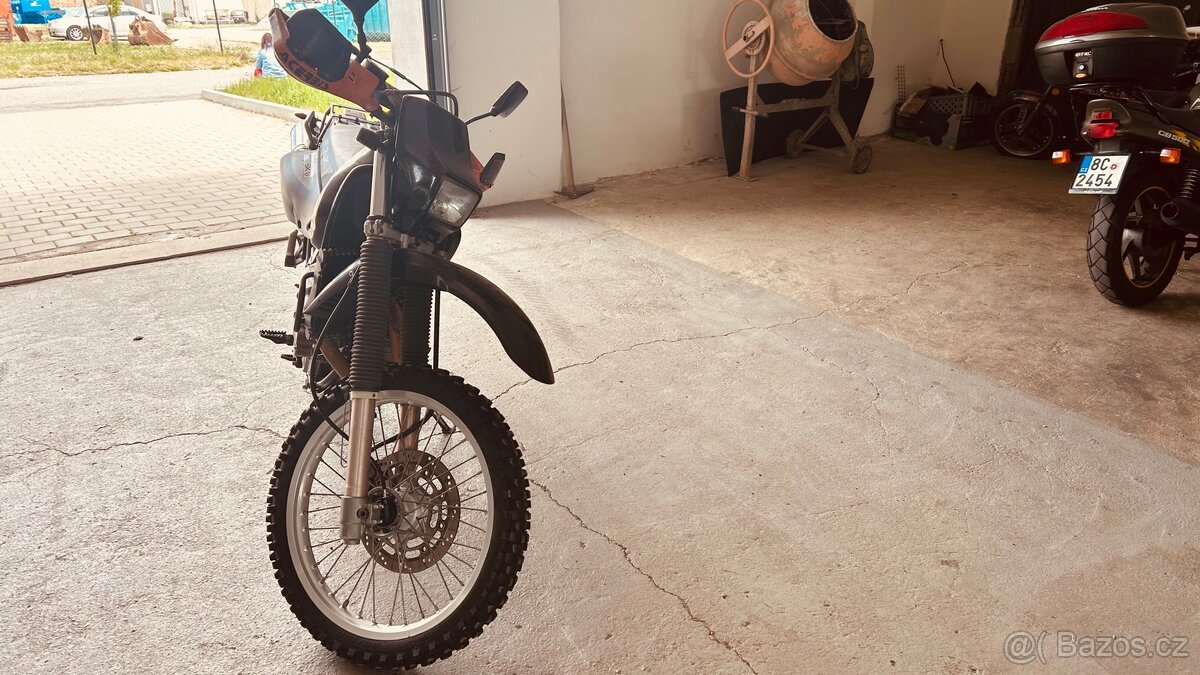 Prodám Suzuki Dr 650