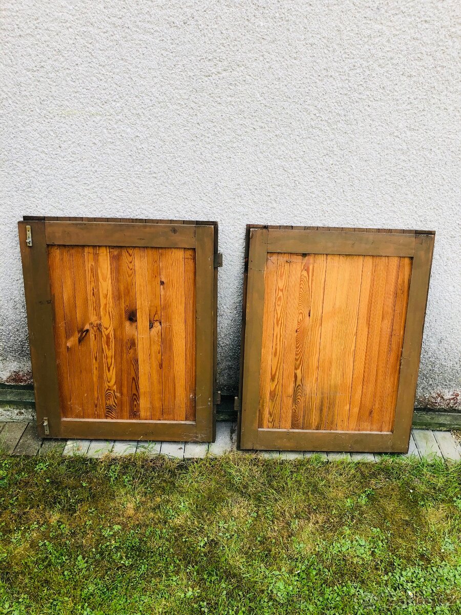 Dvoukřídlé dveře palubkové 144x93 (72x93 jednokřídlo) - 2