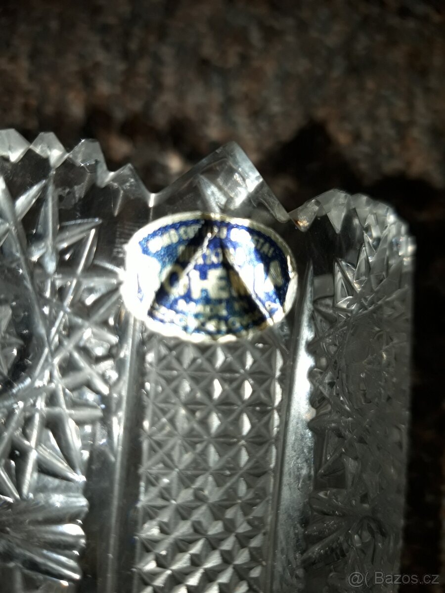 Skleněná váza, český křišťál - 2