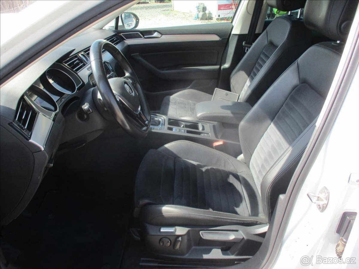 VW PASSAT TDI 140kW 4X4 DSG HIGHLINE 2018 CZ DPH - 2