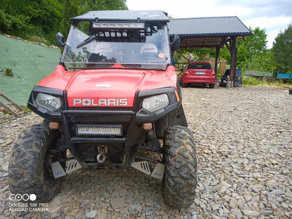 Polaris RZR 800 - 2