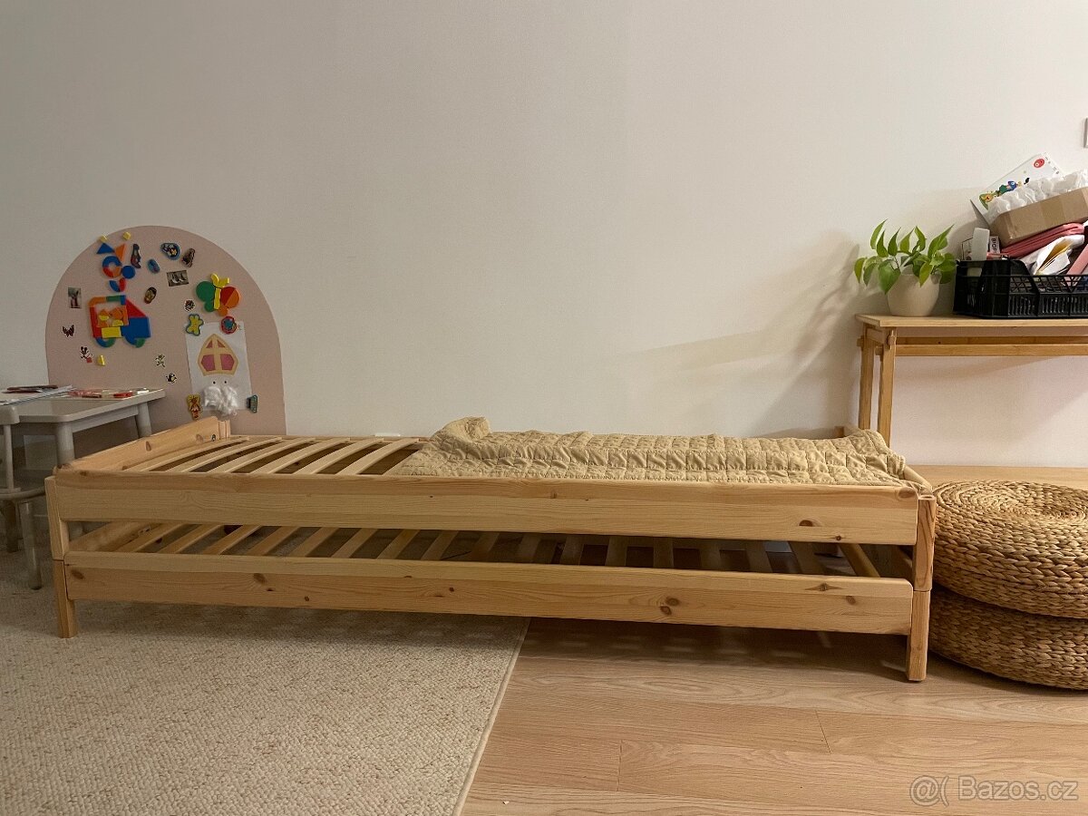 Ikea Utaker stohovací postel - 2
