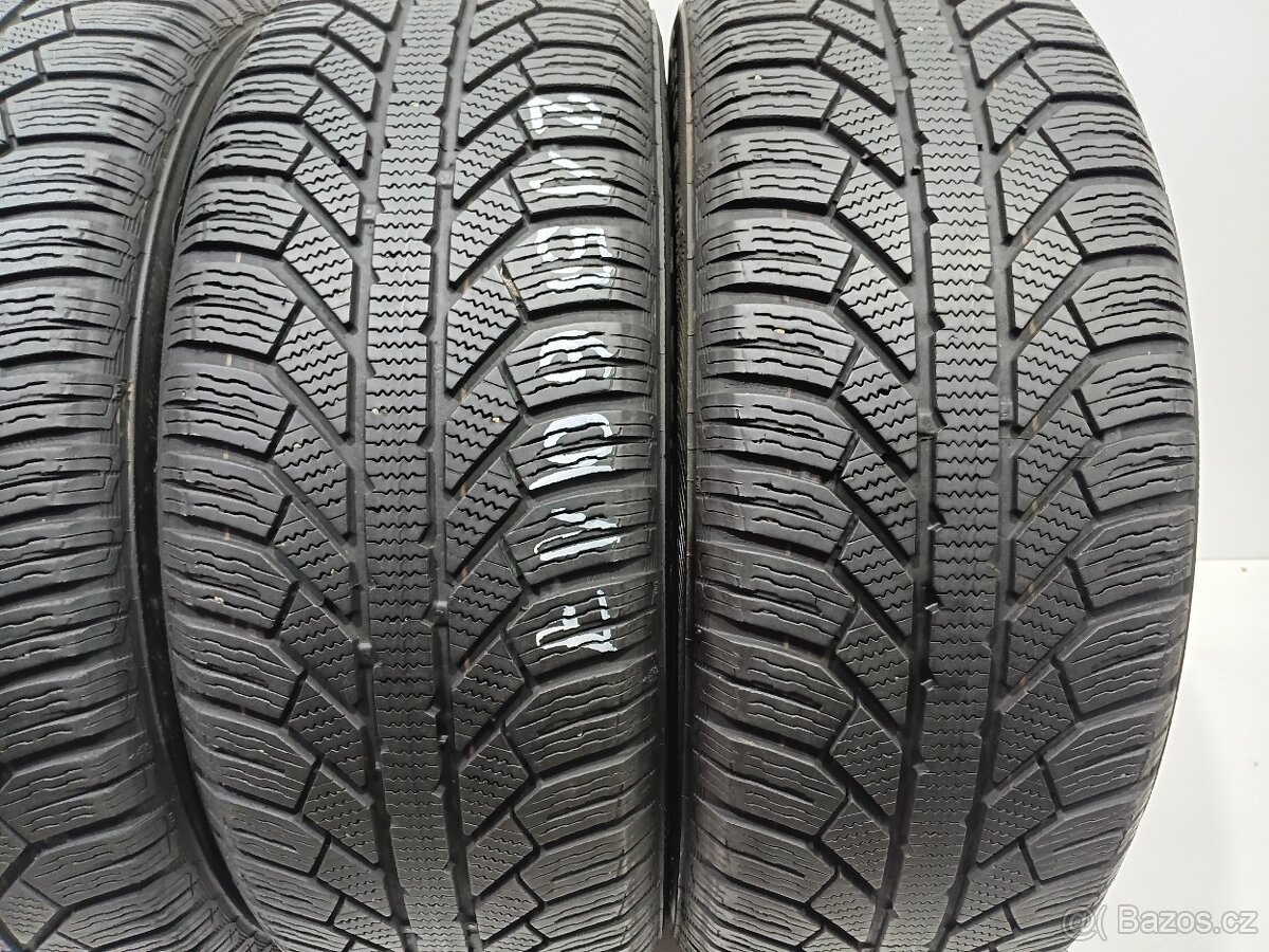 Zimní pneu 215/60/17 Semperit - 2