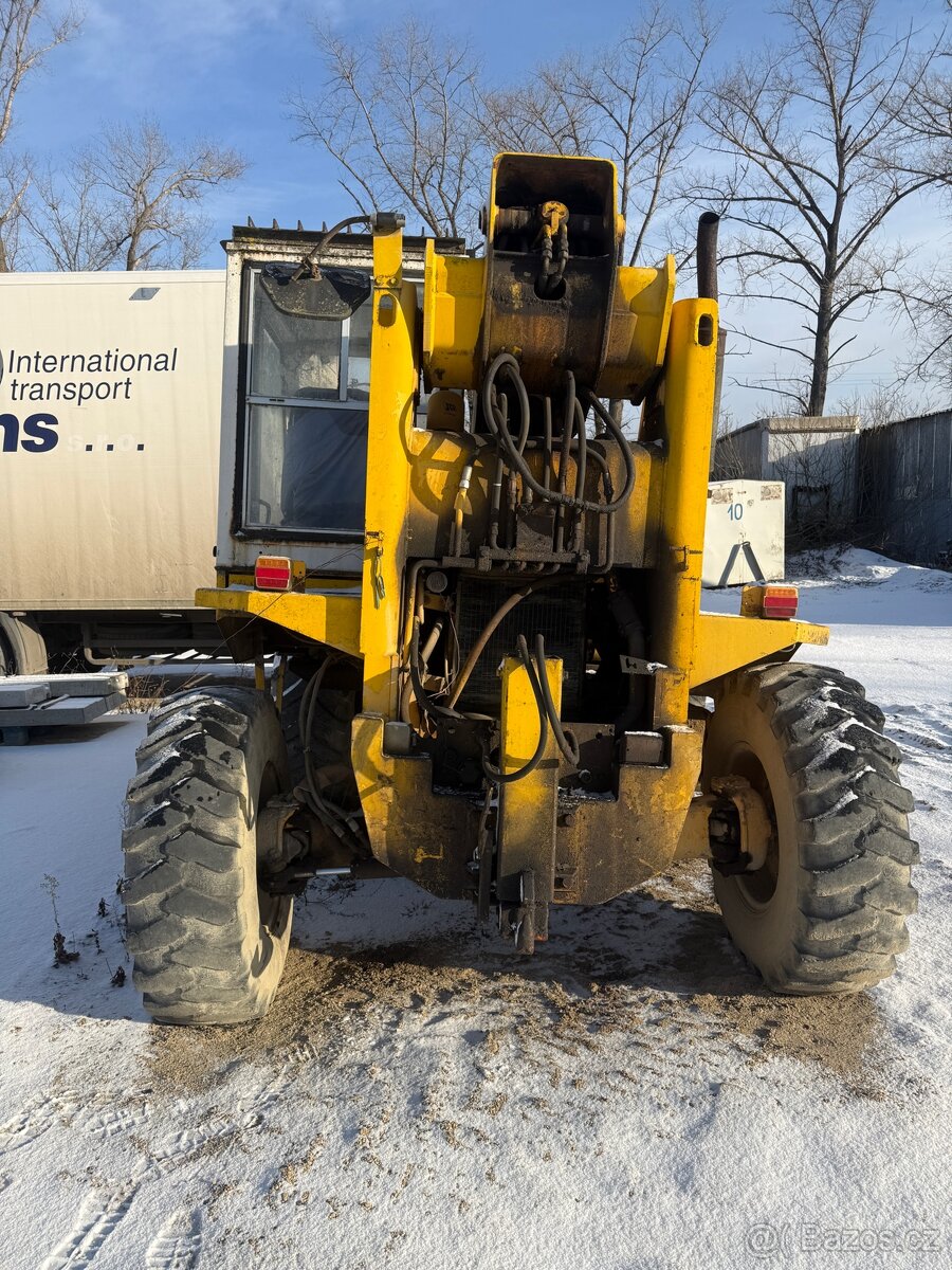 Teleskopický nakladač JCB - 2